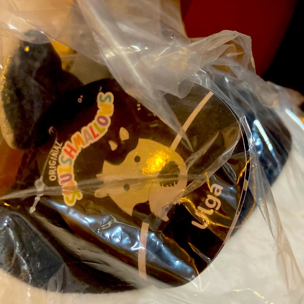 Squishmallows- Ulga The Cow 12". brand New never out of package !